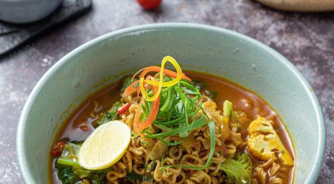 Resep Mie Kuah Pedas Rasa Soto Bacaan Kiai Santri And Pemerhati