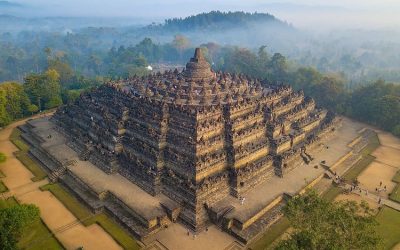 Candi Borobudur Destinasi Populer di Magelang