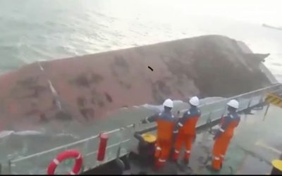 Kapal Pengangkut Batu Bara Tenggelam di Selat Bangka