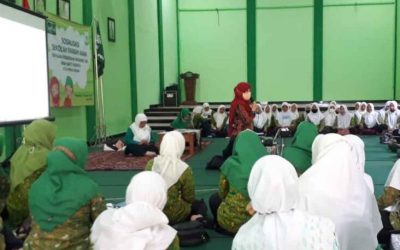 Sosialisasi Sekolah Ramah Anak yang digelar Yayasan Muslimat NU Kota Pekalongan, di Gedung PC Muslimat NU Kota Pekalongan, Kamis (7/4/2022). (Foto : Pekalongankota.go.id)