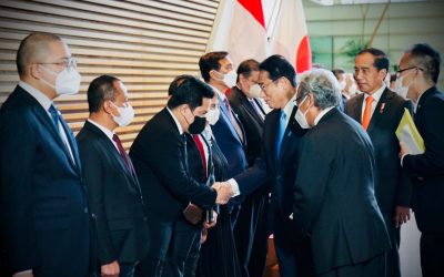 Presiden Joko Widodo saat bertemu dengan Perdana Menteri (PM) Jepang