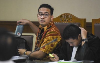 Raden Brotoseno saat disidang di Pengadilan Tipikor.