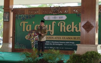 Prof Moh Mukri menyampaikan sambutan pada kegiatan Ta'aruf Rektor UNU Blitar. (Foto: NOJ/ Ika Nur Fitriani)