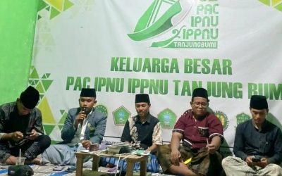 Tahlil bersama untuk Almarhum KH Moensif Nachrowi. (Foto: NOJ/Ryan Syarif Hidayatullah)