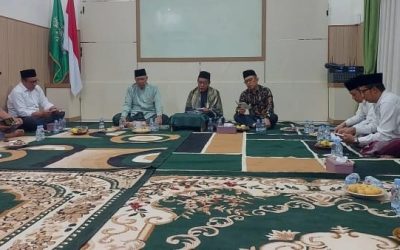 PWNU Lampung saat menggelar Lailatul ijtima dan Kajian Kitab Al Hikam di Kantor PWNU Lampung, Senin (18/11/2024). (Foto: NU Online Lampung/Dian Ramadhan)