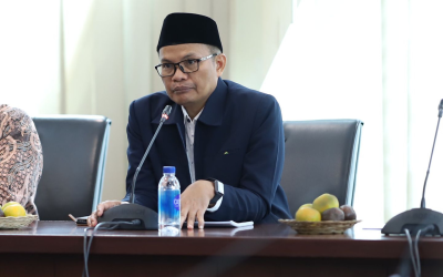 Direktur Urusan Agama Islam dan Pembinaan Syariah, Adib